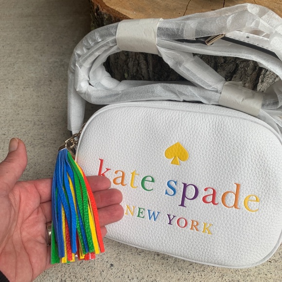 Authentic Kate Spade pebbled leather 🌈logo zip crossbody - Picture 3 of 16
